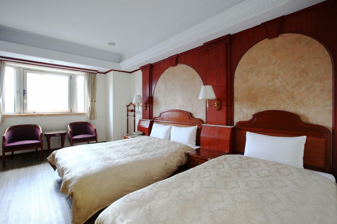 Hua Du Hotel Keelung Exterior photo