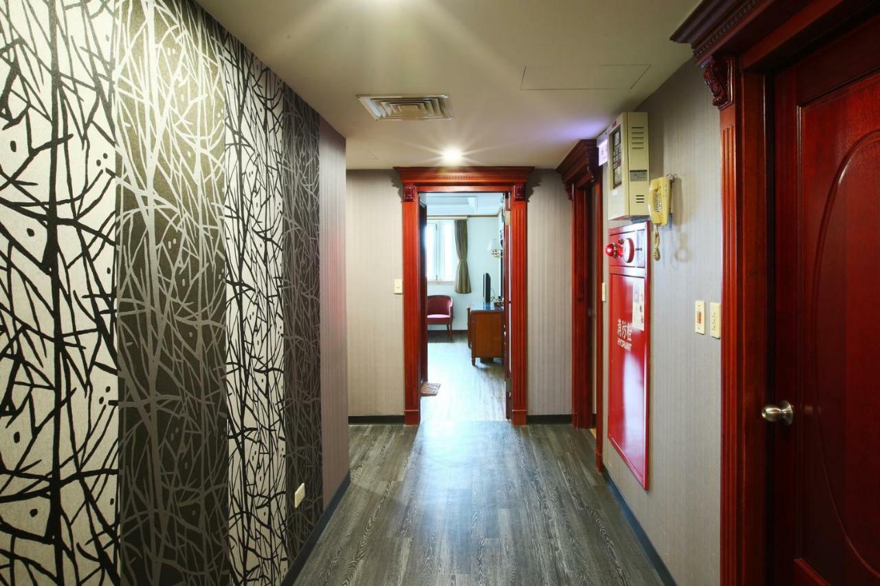 Hua Du Hotel Keelung Exterior photo